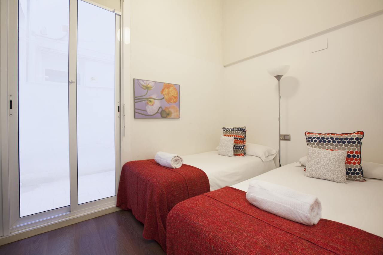 Rent Top Apartments near Plaza de Cataluña Barcelona Exterior foto