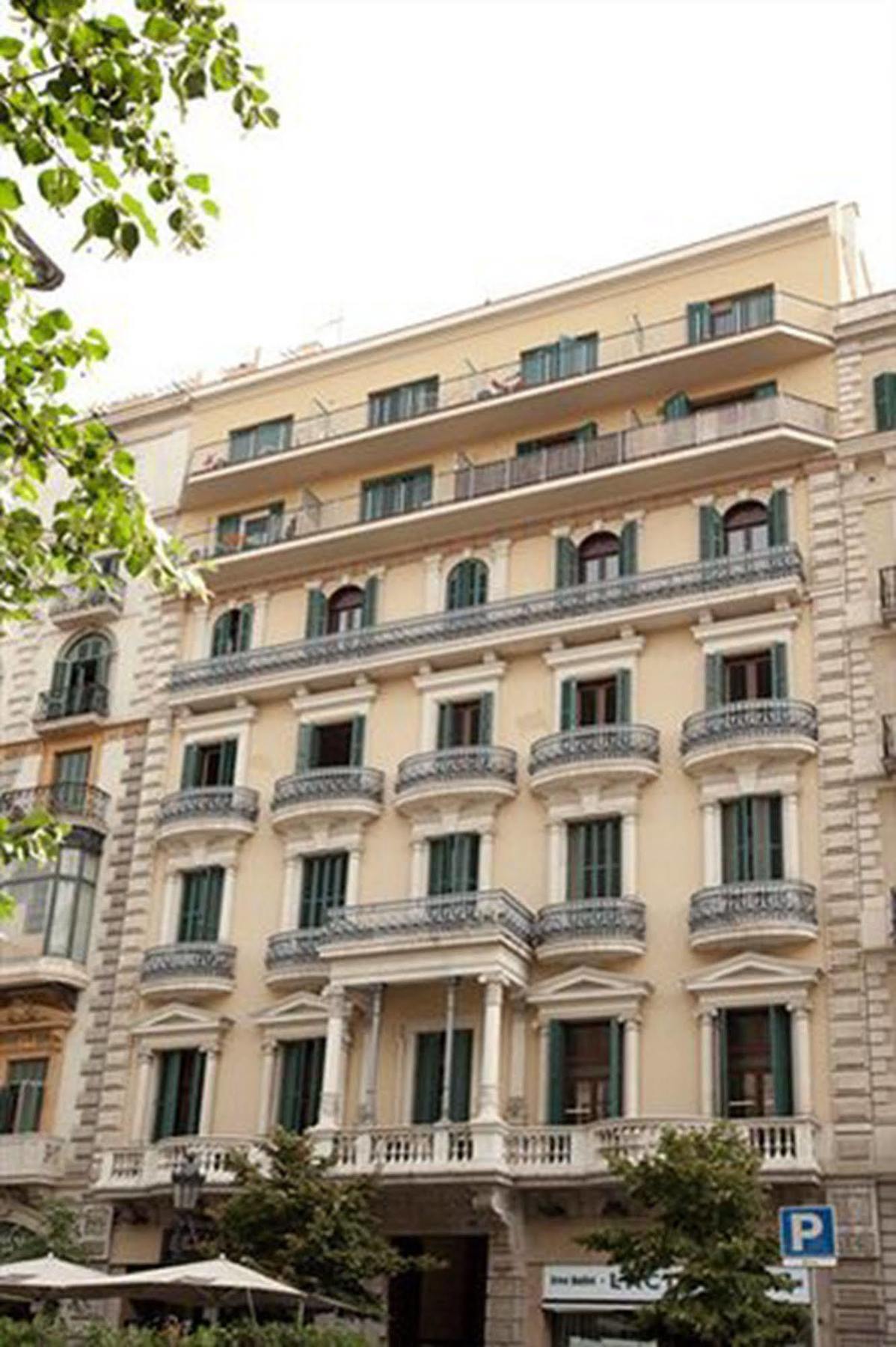 Rent Top Apartments near Plaza de Cataluña Barcelona Exterior foto