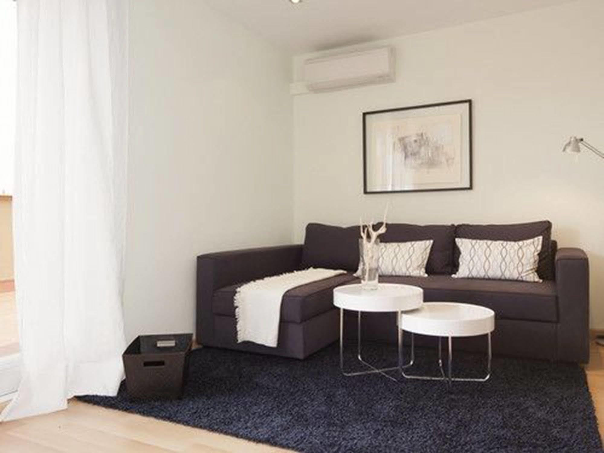 Rent Top Apartments near Plaza de Cataluña Barcelona Exterior foto