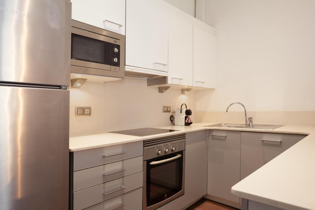 Rent Top Apartments near Plaza de Cataluña Barcelona Exterior foto