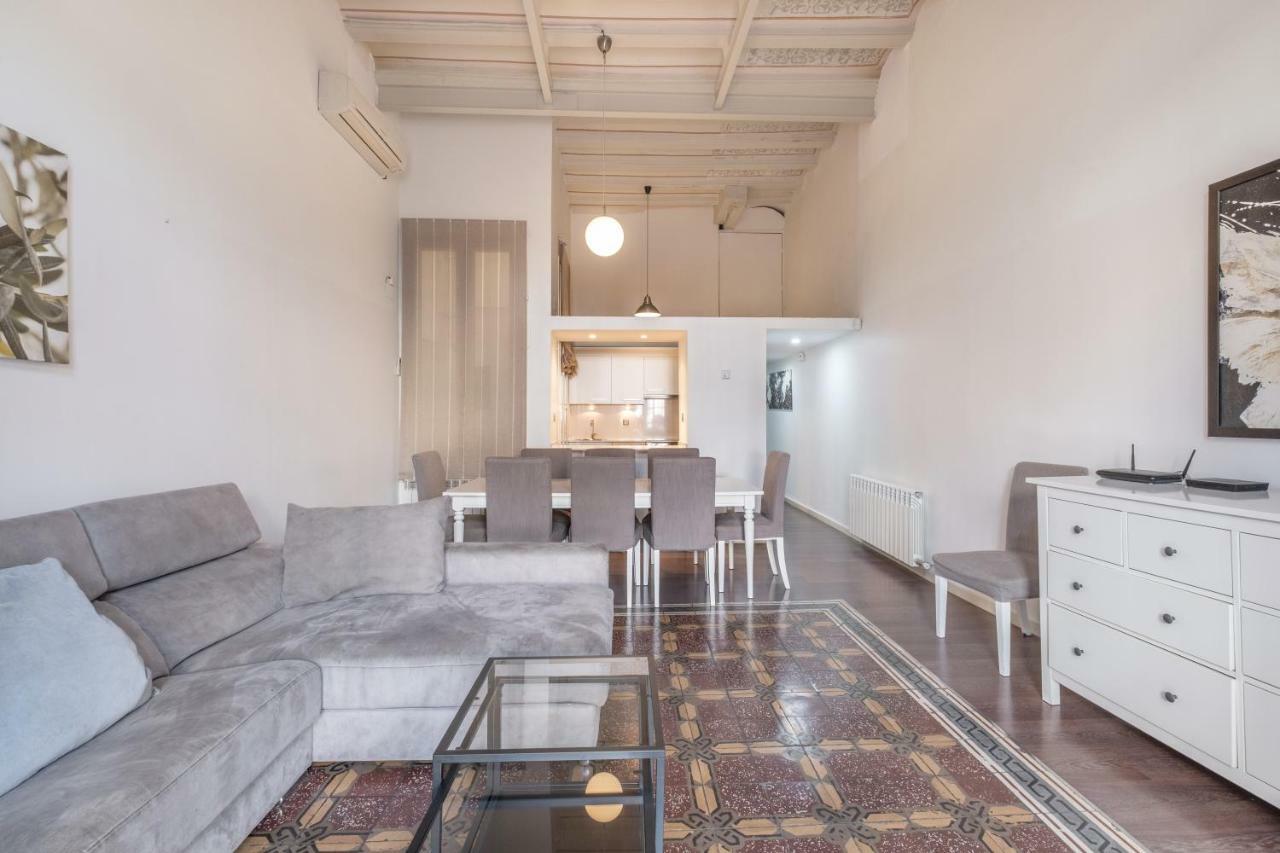 Rent Top Apartments near Plaza de Cataluña Barcelona Exterior foto